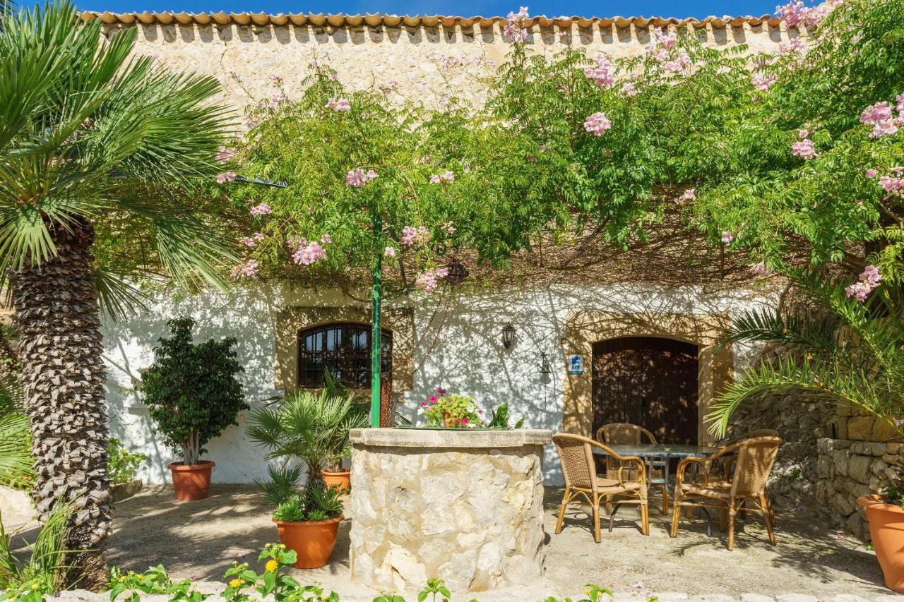 Villa Piedra Port de Pollença Esterno foto