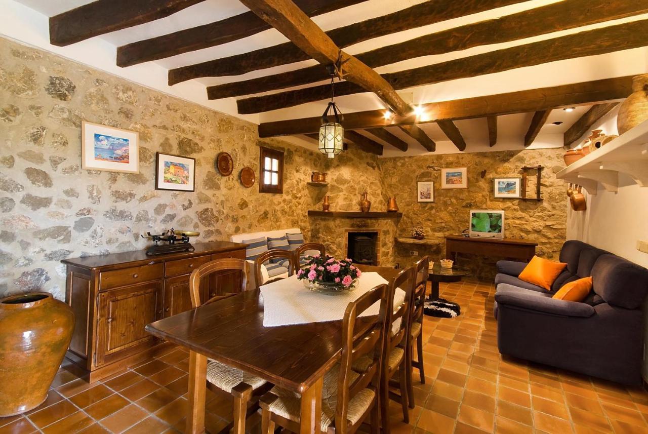 Villa Piedra Port de Pollença Esterno foto